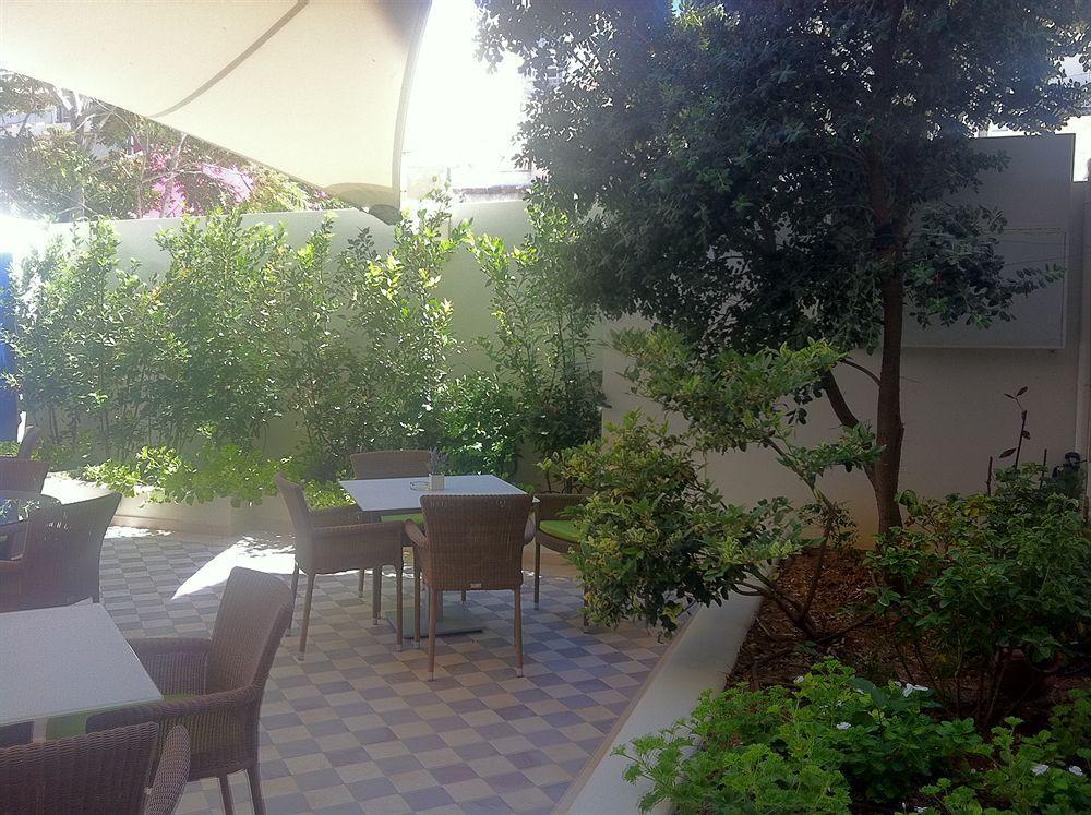 โรงแรมเอเทรียน Heraklion  ร้านอาหาร รูปภาพ