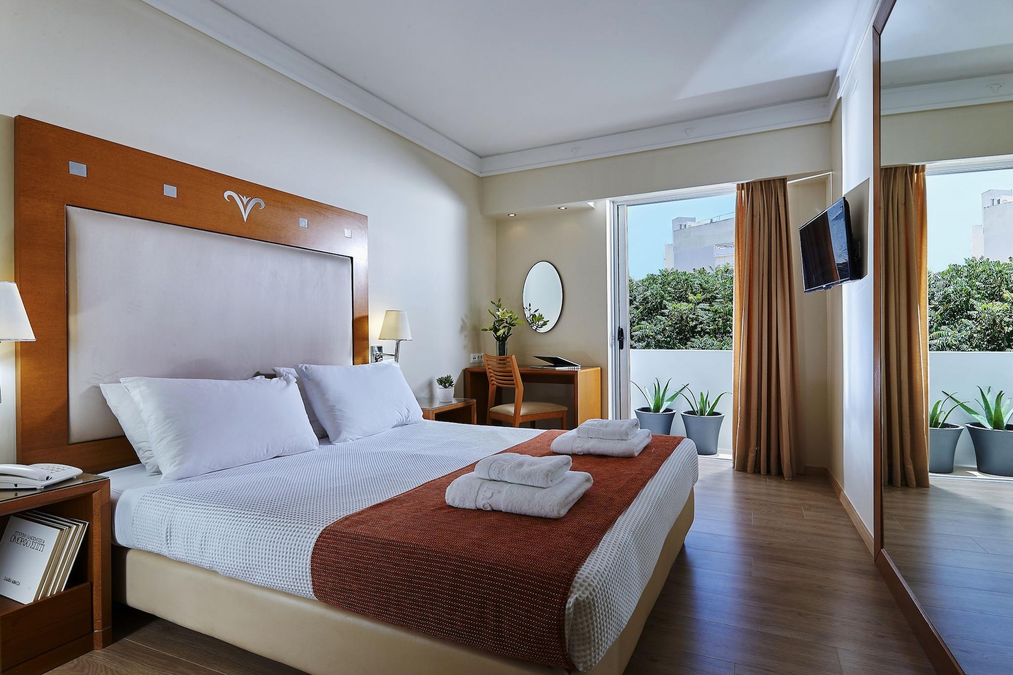 โรงแรมเอเทรียน Heraklion  ภายนอก รูปภาพ